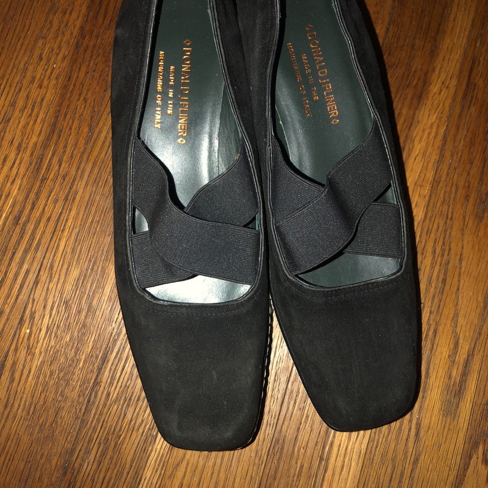 Donald Pliner Plea Black Suede Platform Shoe 9M